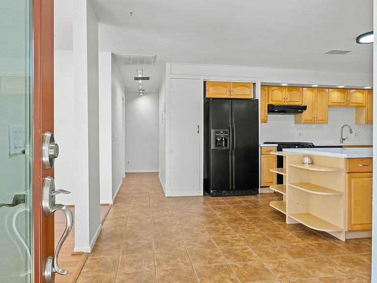73425 San Nicholas Ave — Photo 12