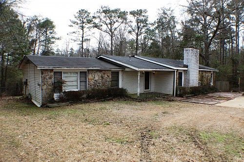 2nd image of 6201 Green Acres Ln