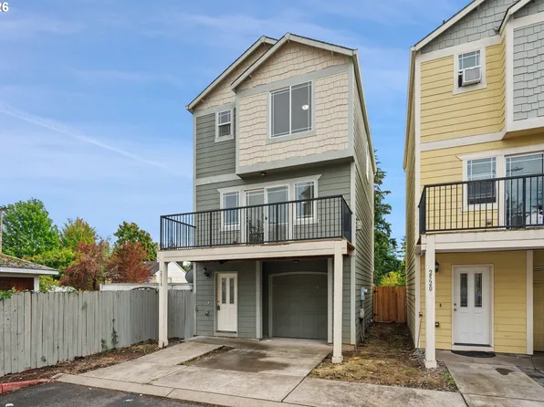 2518 SE 130th Ave, Portland, OR 97236
