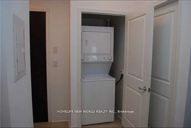 385 Prince Of Wales Dr #2212 — Photo 8
