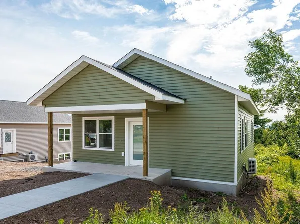 12 W 11th St, Duluth, MN 55806