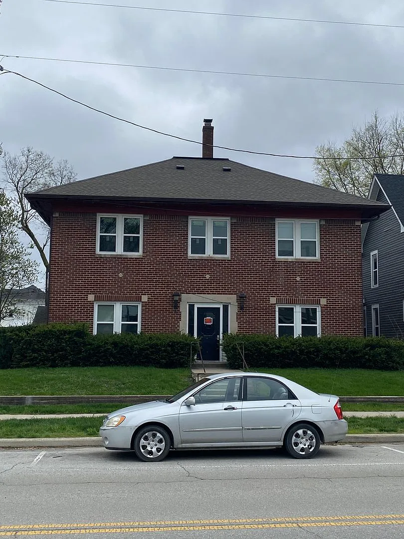 551 W. Washington St. — Photo 1