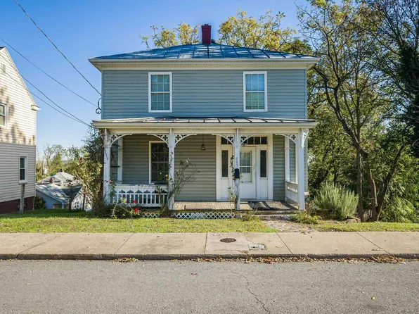 805 Sudbury St, Staunton, VA 24401