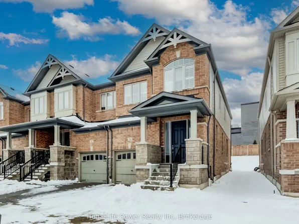 56 Reistwood Dr, Kitchener, ON N2R 0N8