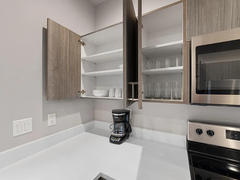 914 21st St #914 — Photo 33