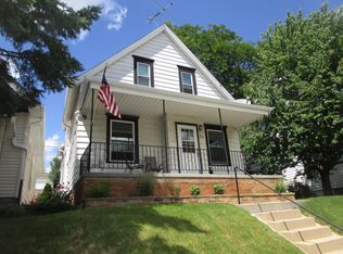 336 E Rosedale Ave, Milwaukee, WI 53207