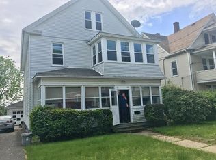 21 Riggs St, Ansonia, CT 06401