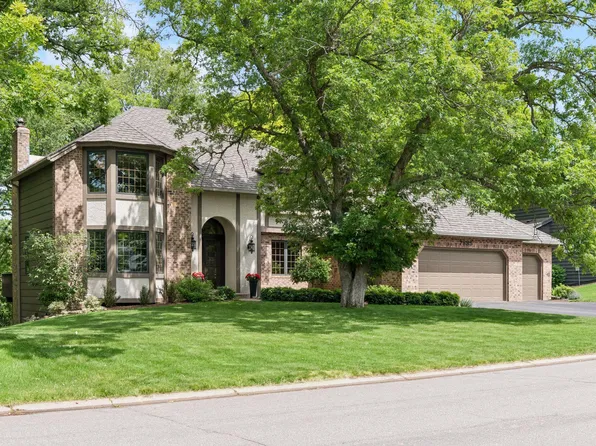 7885 133rd St W, Apple Valley, MN 55124