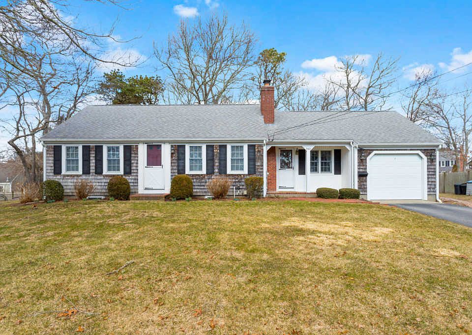 1st image of 349 Long Pond Dr