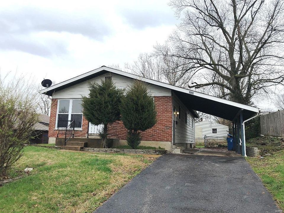1st image of 9408 Romaine Ave