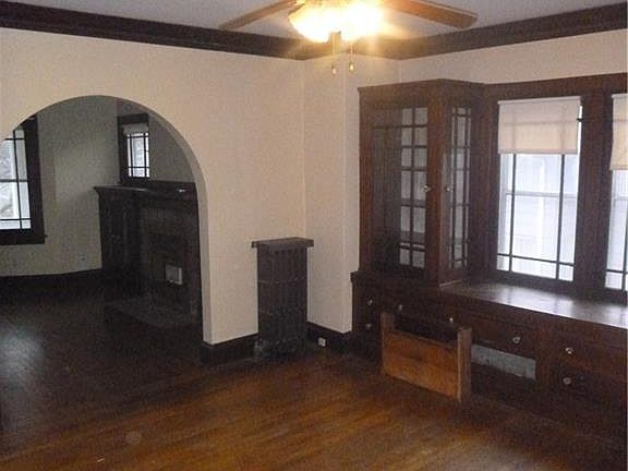 4th image of 177 Burton Ave #1