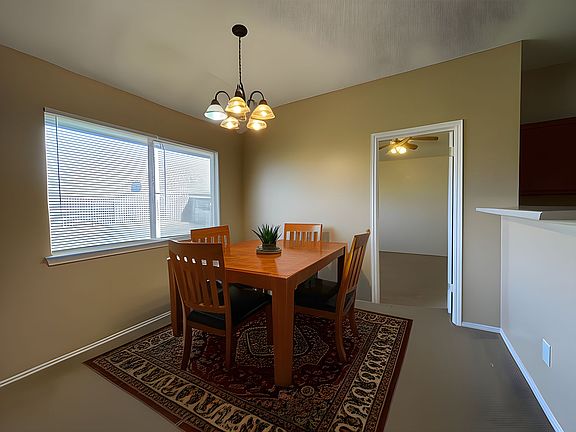 5th image of 4903 Morning Glen Ln