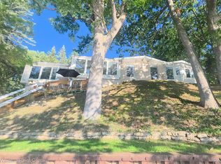 3411 Wormer Dr, Waterford, MI 48329
