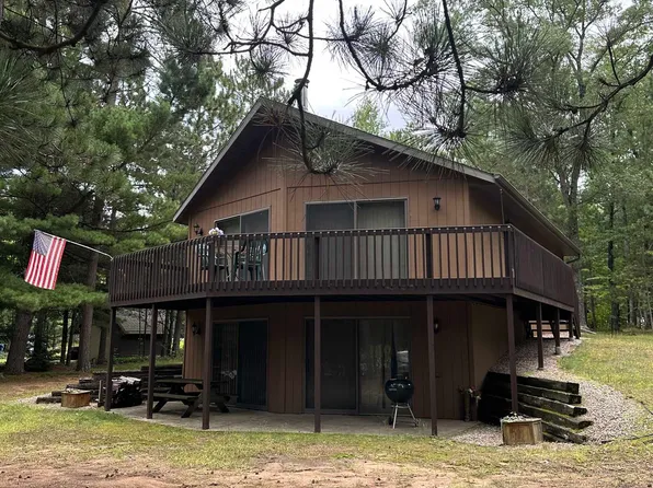 N1275 Rainbow Rd, Keshena, WI 54135