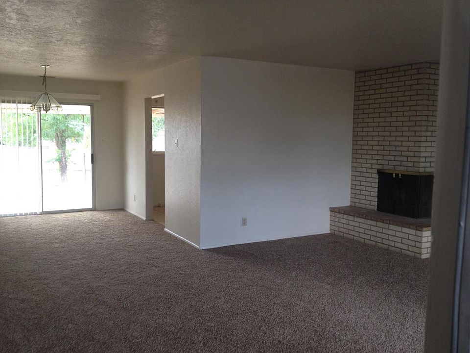 2nd image of 4103 Alta Monte Ave NE