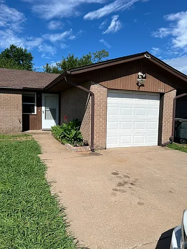 707 Swan Lake Rd #705 Photo 1