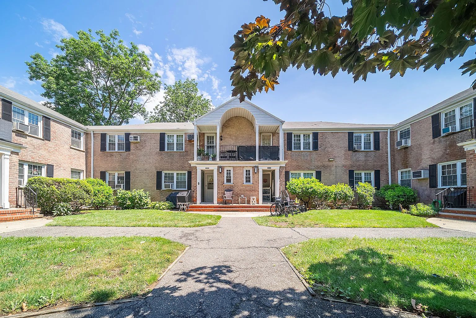 6127 224th St U, Oakland Gardens, NY 11364 Zillow