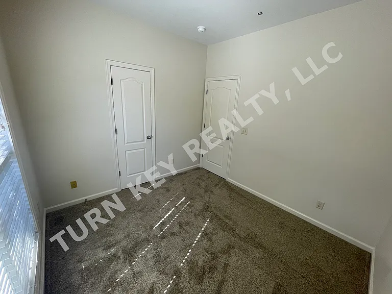112 Vann Cir — Photo 12