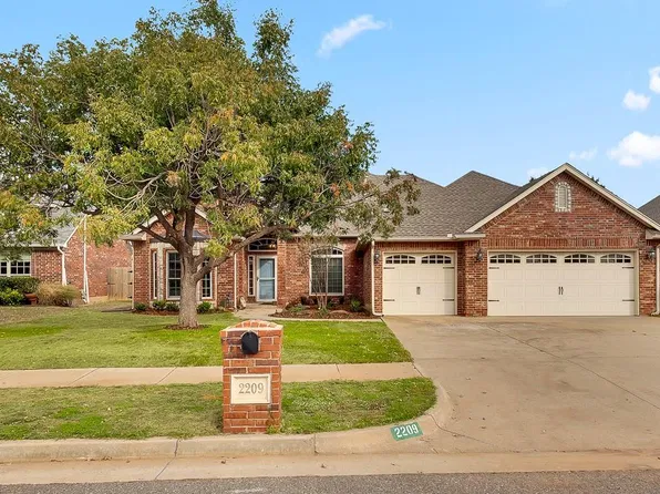 2209 NW 182nd St, Edmond, OK 73012
