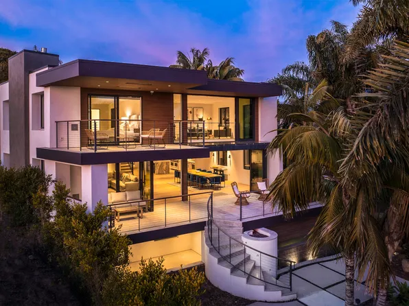 1547 Shoreline Dr, Santa Barbara, CA 93109