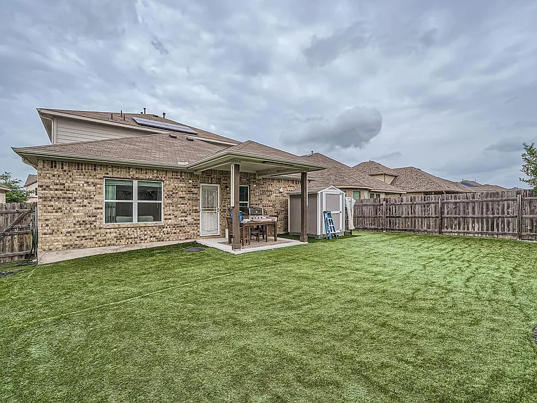 17233 Casanova Ave — Photo 11