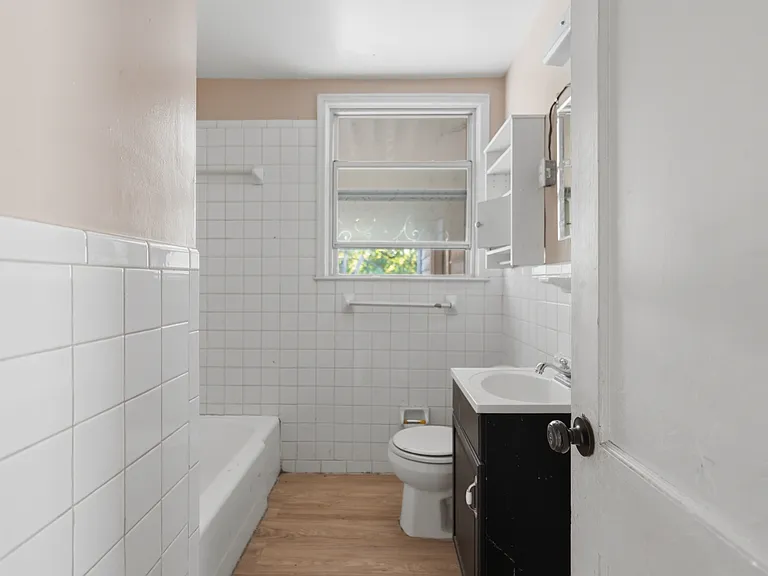 2204 Tierney Rd — Photo 12