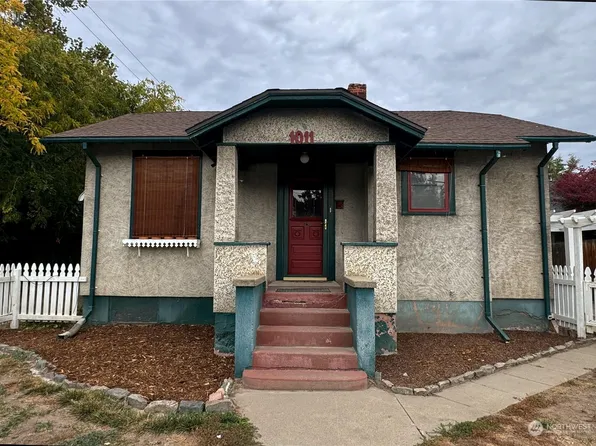 1011 14th Avenue, Oroville, WA 98844