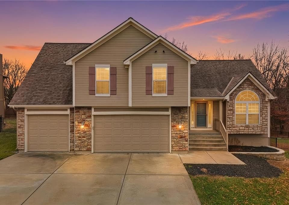 1st image of 701 Tomahawk Ct