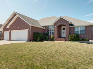 1103 N 20th Ave, Ozark, MO 65721