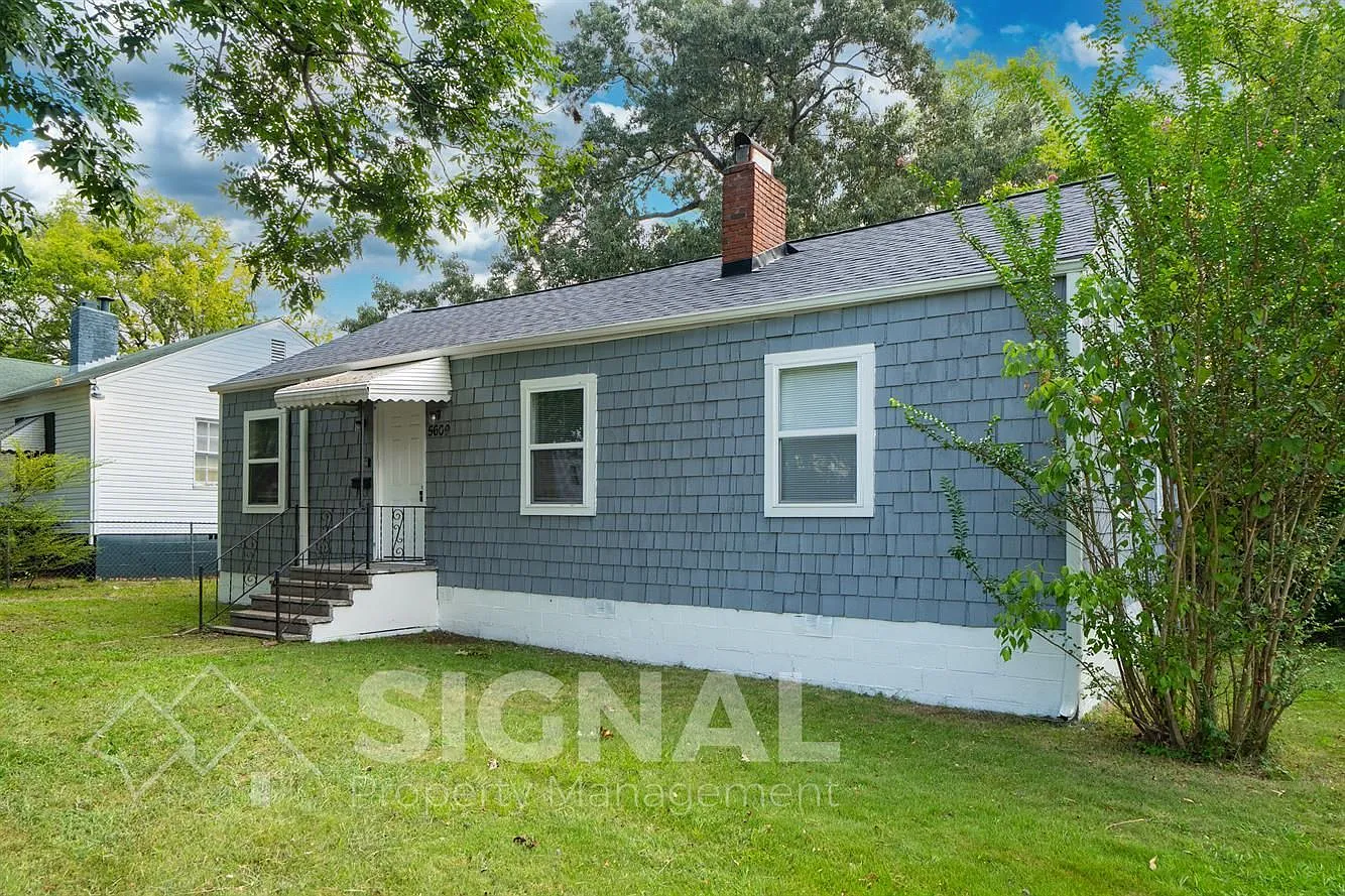 3 bed, 1.0 bath, 996 sqft, $950 — Photo 2