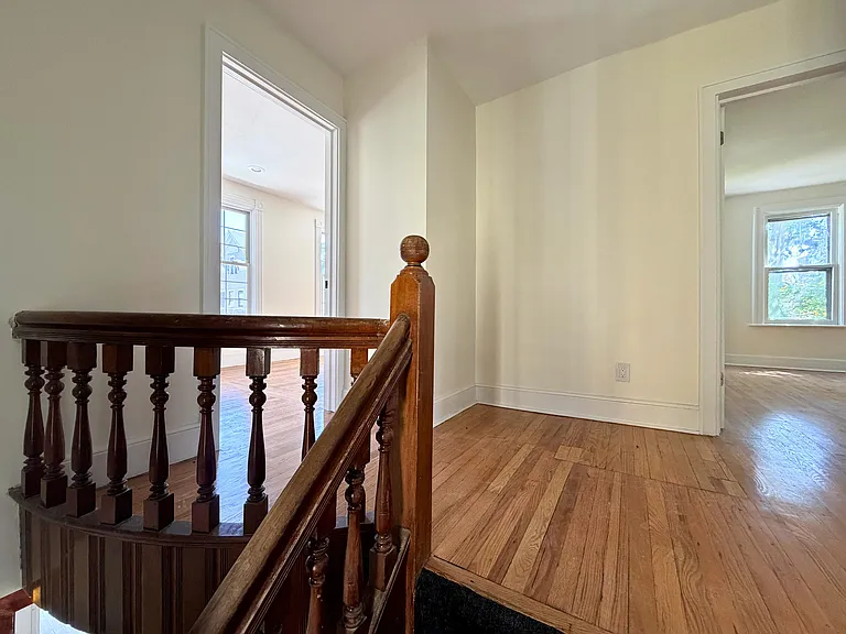11 Courtney Ave #2 — Photo 11