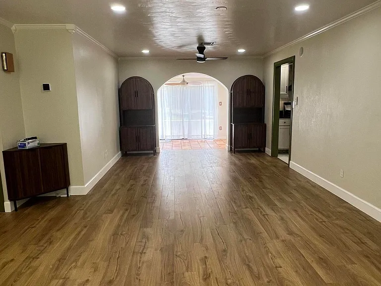 730 Glade Rd — Photo 22