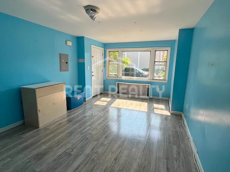 22 N Main St #2 — Photo 2