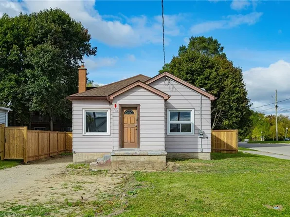 1180 Union St, Kitchener, ON N2H 6K2