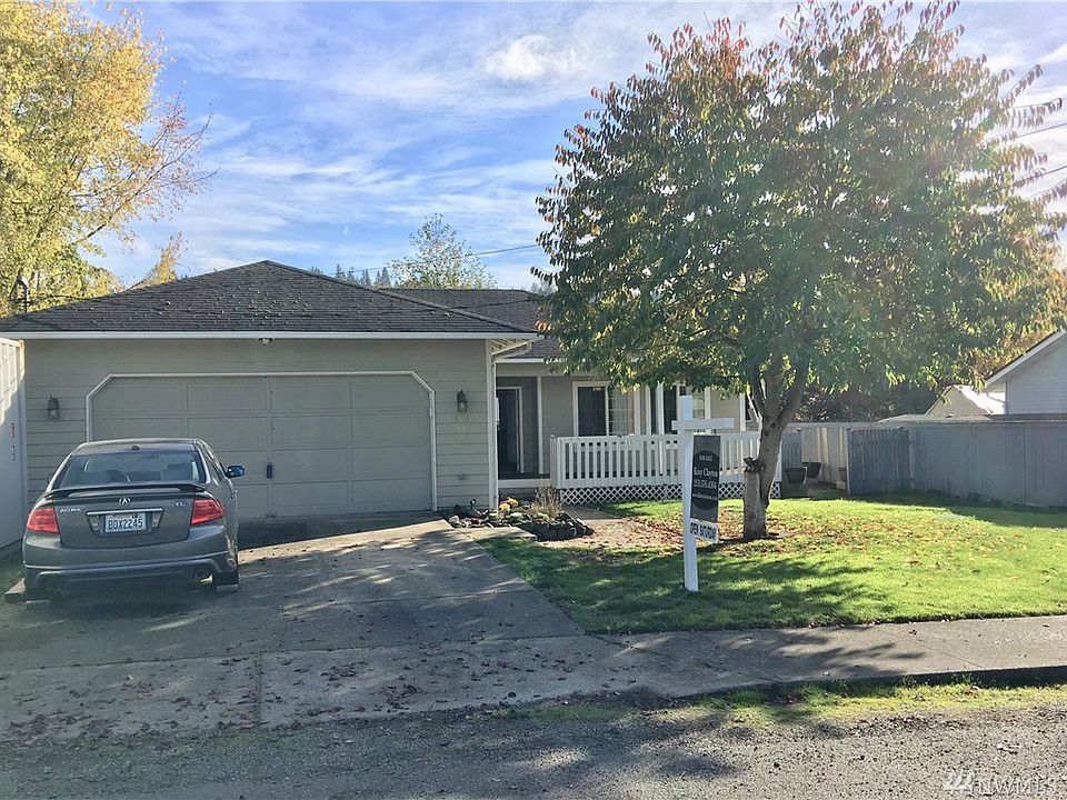 1st image of 118 SE 2nd St