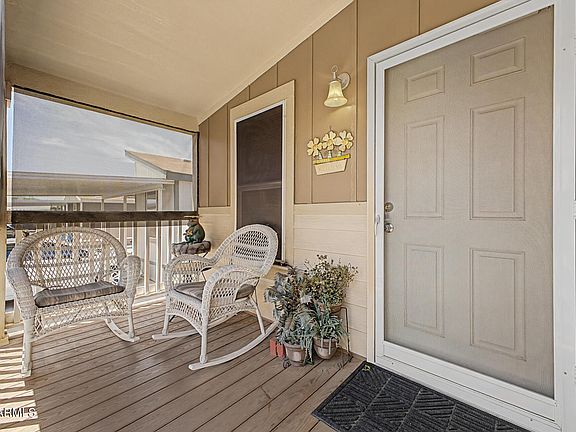3rd image of 2131 E UNION HILLS Drive #M34