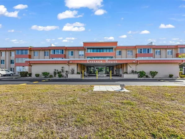 2290 Aaron St APT 109, Port Charlotte, FL 33952