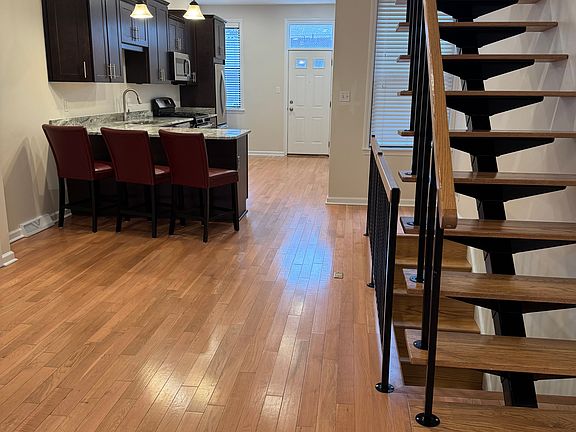 Dining room - open floor concept