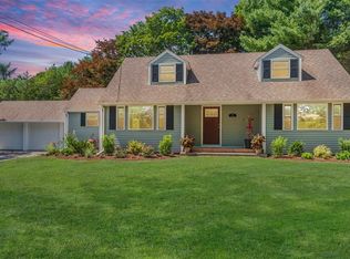 150 Chase Rd, Dartmouth, MA 02747