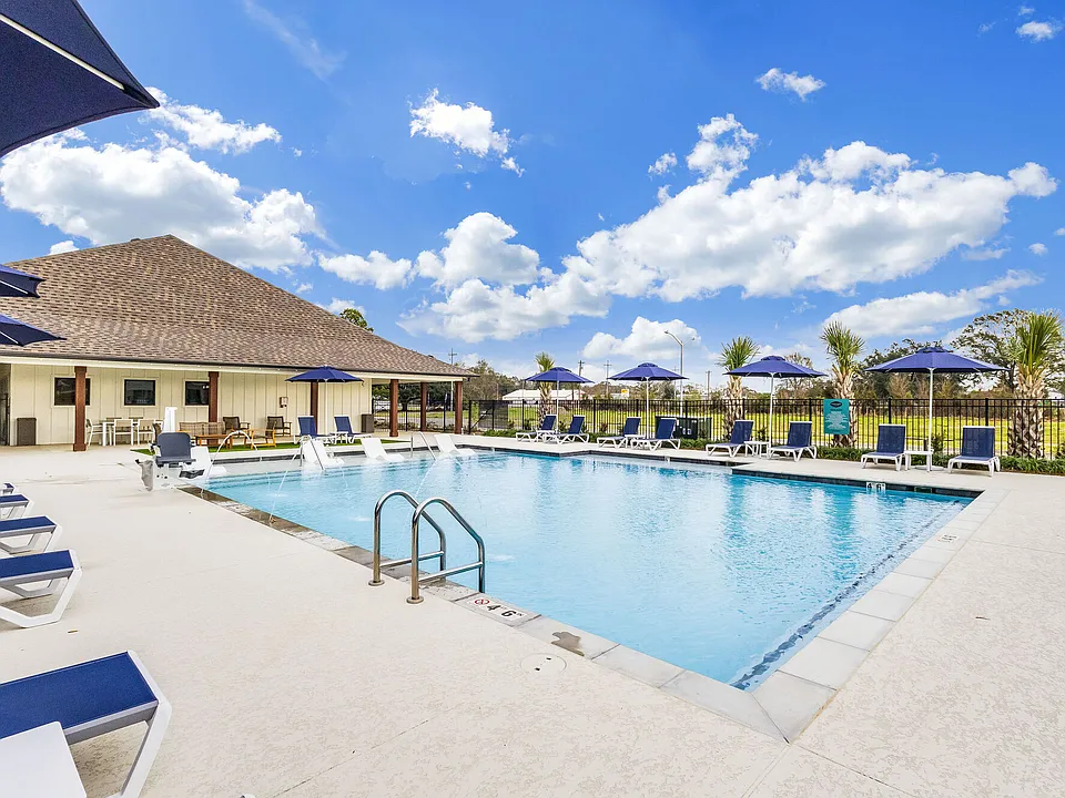 Cottages at Creekview