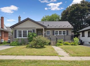 249 Blucher St, Kitchener, ON N2H 5V6
