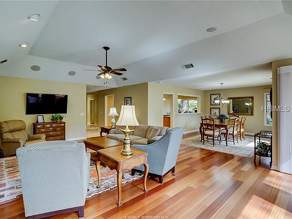5th image of 6 Elm Wood Ct