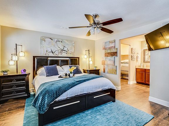 Master Bedroom-View 1. Smart TVS with Cable in all bedrooms