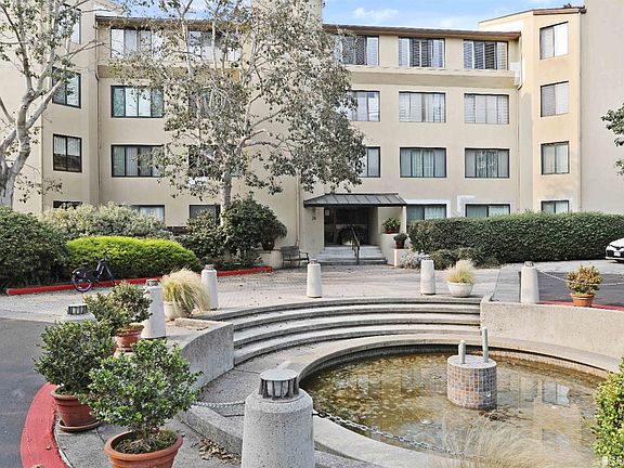 3rd image of 230 N Lake Merced Hls APT 1D