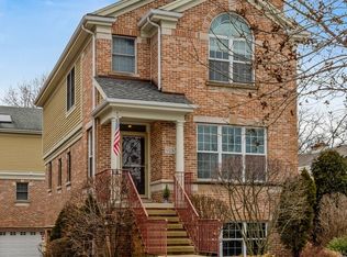 918 Harlem Ave, Glenview, IL
