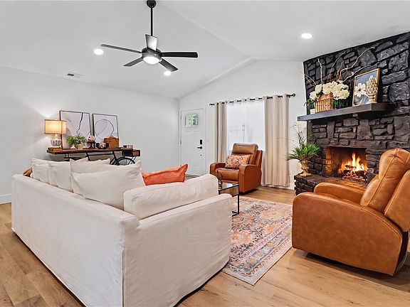 5th image of 10 Orr Ln