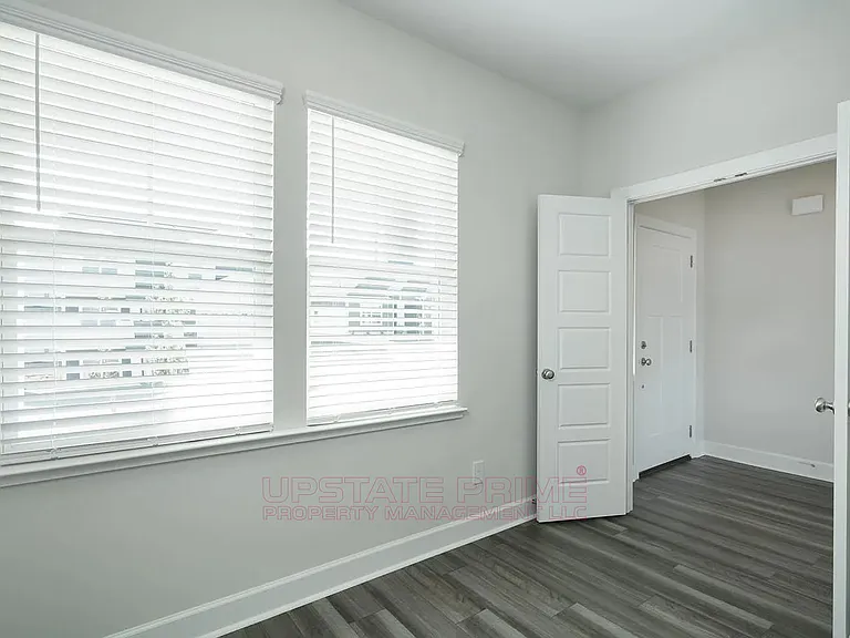 8 Callen Oak Way — Photo 12