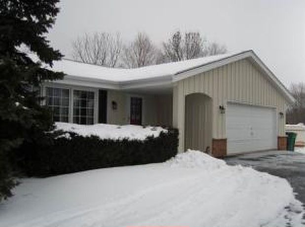 1st image of S65W24840 Diane Dr