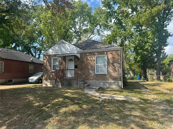 37 Lee Ave, Saint Louis, MO 63135