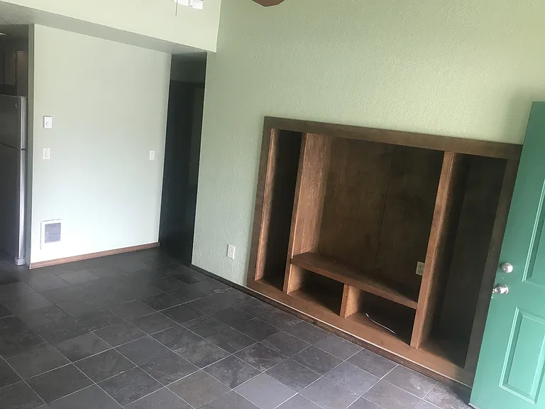 1700 NE Wells Acres Rd #22 — Photo 3